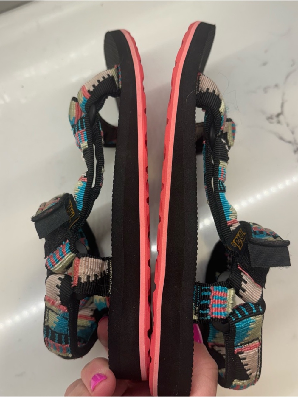 Teva Original Universal Sandals Geometric Print Black Pink Women’s Size 8 - Picture 8 of 9
